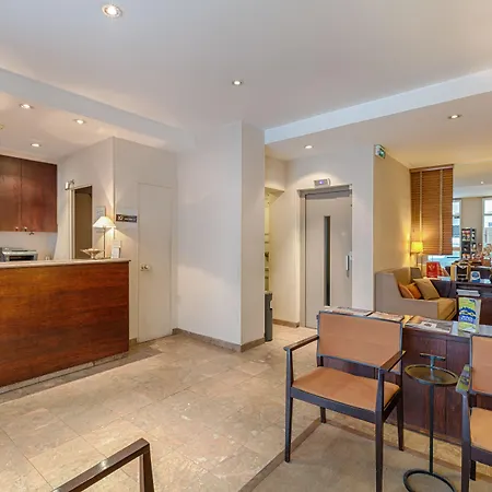 Hotel Charing Cross-3